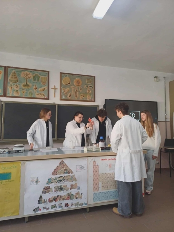 4fb4b523-6466-460d-90ec-baa68f7c1191